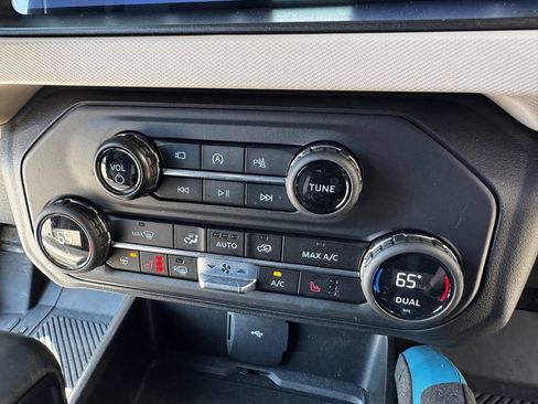 Used 2023 Ford Bronco Wildtrak AWD/4WD image 5