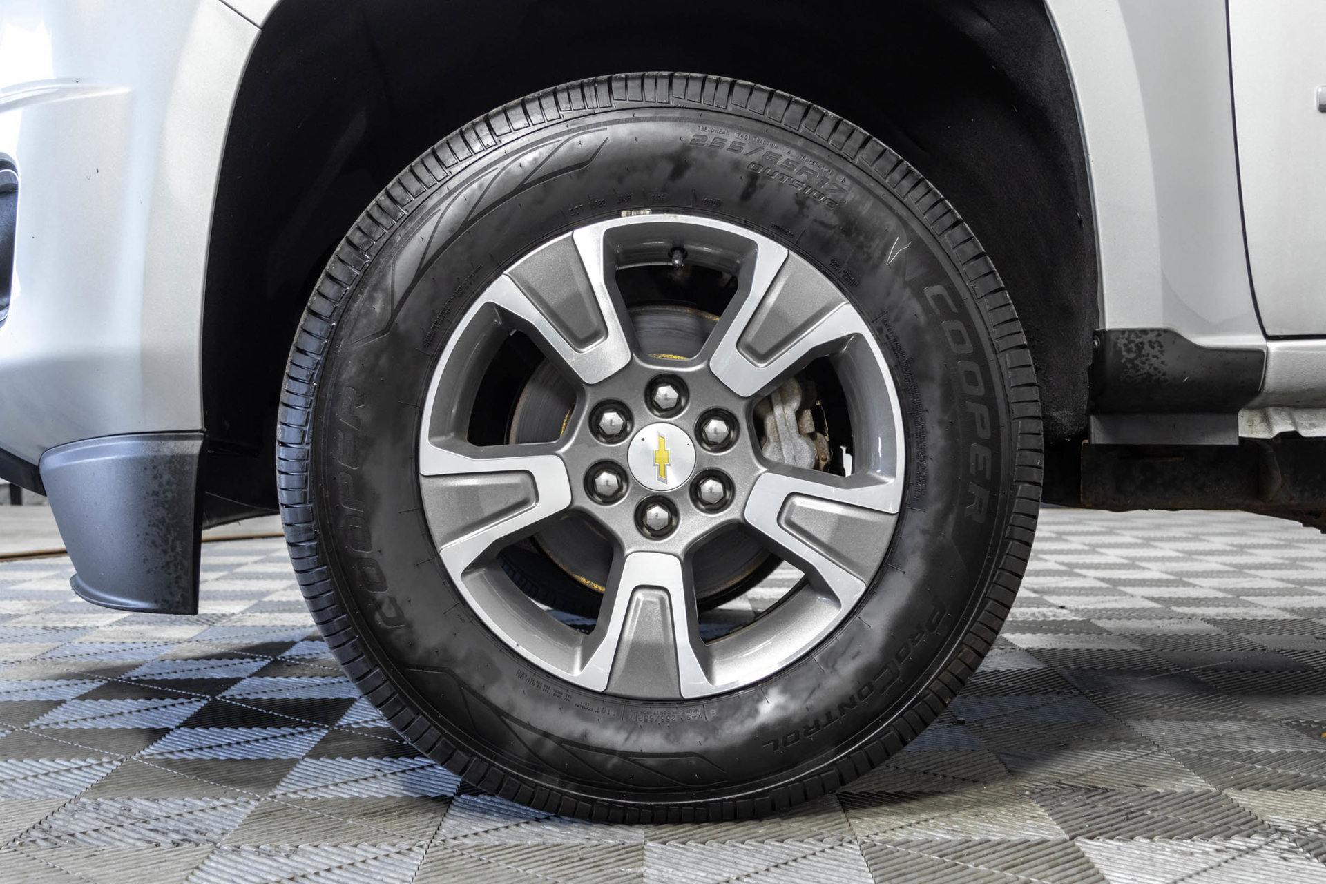 Used 2017 Chevrolet Colorado Z71 AWD/4WD image 44
