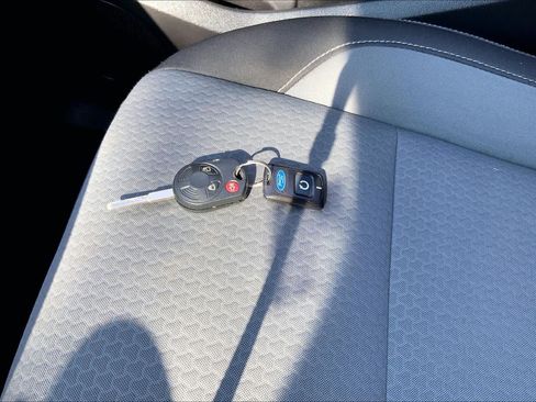 Used 2018 Ford Escape SE AWD/4WD image 15