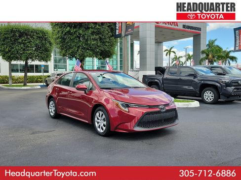 Used 2022 Toyota Corolla LE FWD image 1