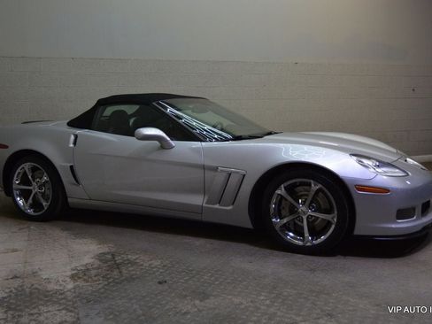 Used 2010 Chevrolet Corvette Grand Sport w/ Preferred Equipment Group RWD image 18