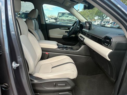 Used 2026 Honda Pilot EX-L image 32