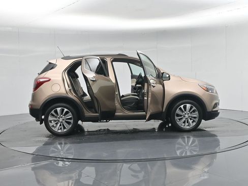 Used 2019 Buick Encore Preferred image 28