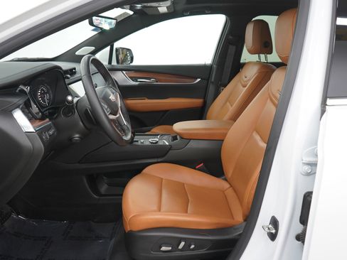 Used 2024 Cadillac XT5 Premium Luxury image 25