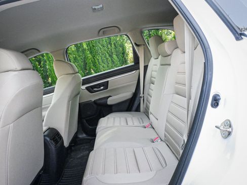 Used 2020 Honda CR-V LX image 8