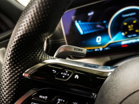 Used 2022 Mercedes-Benz AMG GT 43 image 19