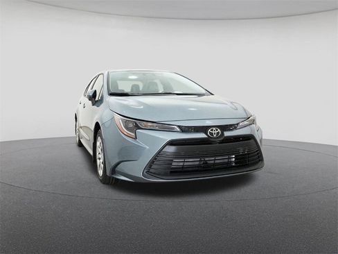 New 2026 Toyota Corolla LE image 30