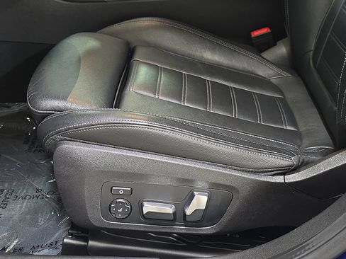 Used 2020 BMW 330i Sedan w/ M Sport Package RWD image 28
