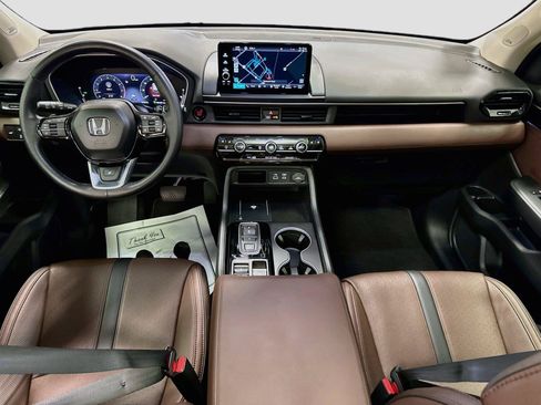 Used 2024 Honda Pilot Elite image 24
