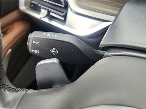 Used 2026 BMW X5 sDrive40i w/ M Sport Package image 42