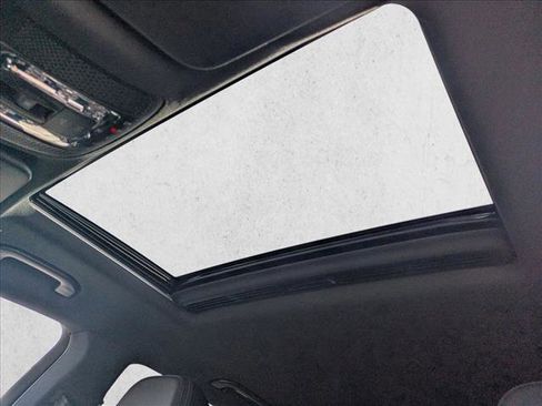 Certified 2025 Mercedes-Benz GLE 350 4MATIC image 16