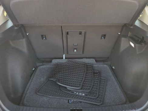 Used 2024 Volkswagen Taos S image 30