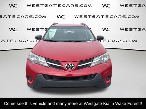 Used 2015 Toyota RAV4 LE AWD/4WD image 2