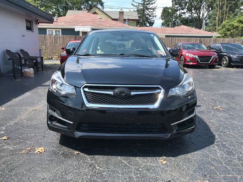 Used 2016 Subaru Impreza 2.0i Premium AWD/4WD image 3