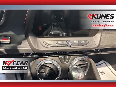 Used 2023 Chevrolet Camaro ZL1 image 28
