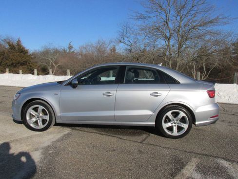 Used 2017 Audi A3 2.0T Premium w/ Convenience Package image 16