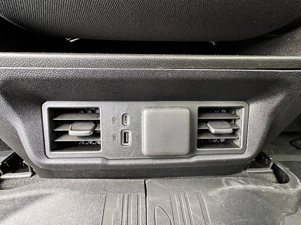 Used 2023 GMC Sierra 1500 Elevation AWD/4WD image 27