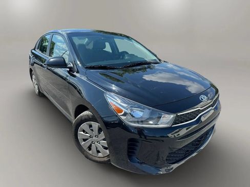 Used 2019 Kia Rio LX FWD image 2