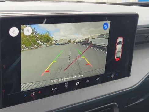 New 2025 Ford Maverick XL w/ Equipment Group 101A image 32