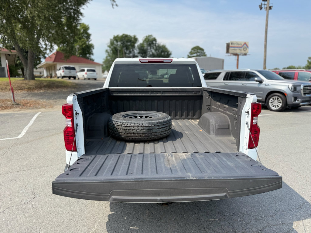 Used 2025 Chevrolet Silverado 1500 W/T w/ WT Value Package AWD/4WD image 20