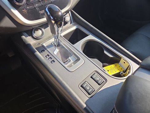 Used 2022 Nissan Murano SL w/ SL Moonroof Package image 16