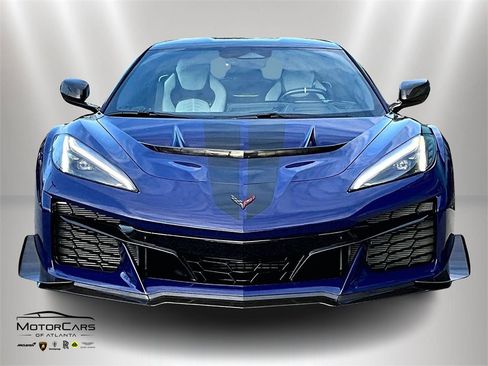 Used 2026 Chevrolet Corvette ZR1 w/ ZR1 Carbon Fiber Aero Package image 3