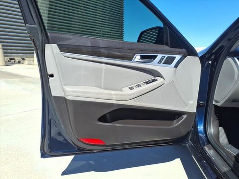 Used 2020 Genesis G80 3.8 image 20