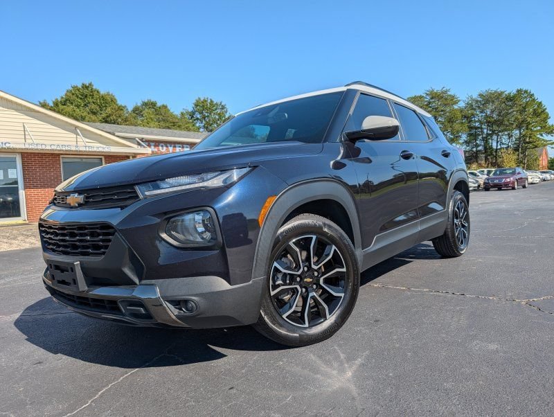 Used 2021 Chevrolet TrailBlazer ACTIV w/ Convenience Package FWD image 1