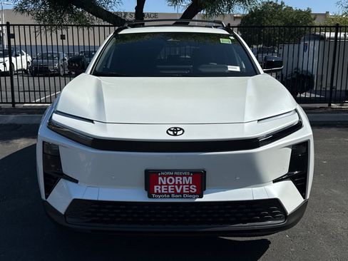 New 2026 Toyota C-HR AWD/4WD image 6