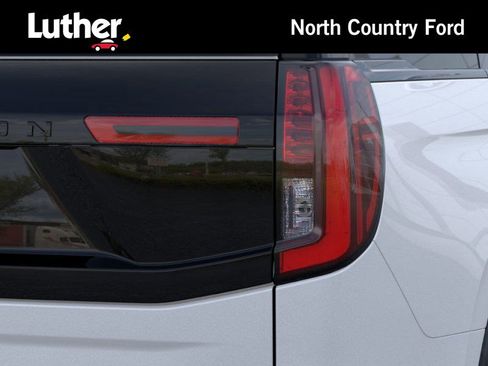 New 2025 Ford Expedition Platinum w/ Stealth Performance Package image 21