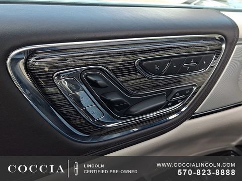 Used 2018 Lincoln Continental Black Label w/ Rear-seat Package AWD/4WD image 26