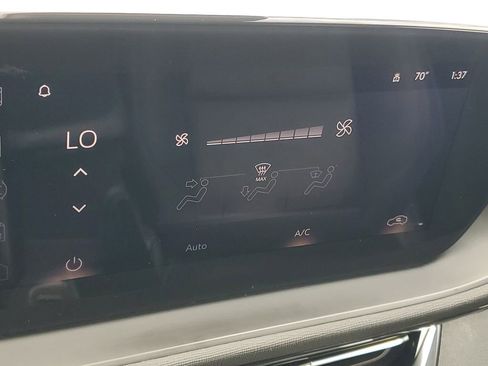 Used 2025 Buick Envista Sport Touring FWD image 22