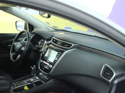 Used 2023 Nissan Murano Platinum AWD/4WD image 12