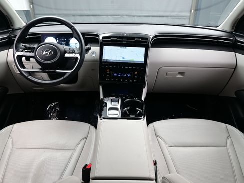 Certified 2022 Hyundai Tucson Limited w/ Cargo Package image 17
