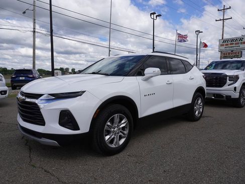 Used 2021 Chevrolet Blazer LT FWD image 1