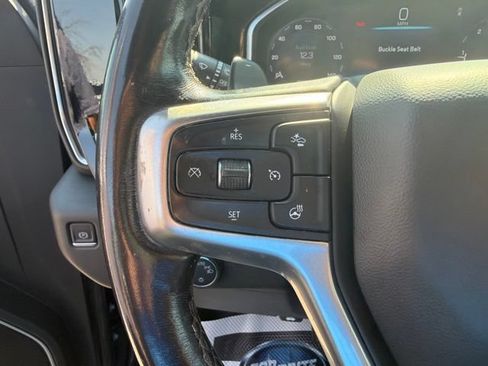 Used 2023 Chevrolet Silverado 1500 LT AWD/4WD image 21