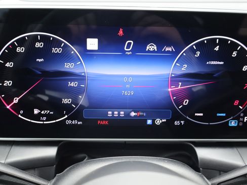 Certified 2025 Mercedes-Benz GLC 300 image 31