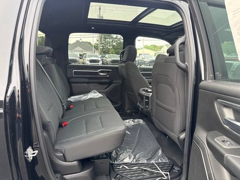 New 2026 RAM 1500 Big Horn AWD/4WD image 24