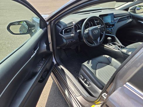 Used 2023 Toyota Camry SE FWD image 20