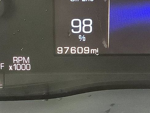 Used 2019 Cadillac XT5 Luxury FWD image 25