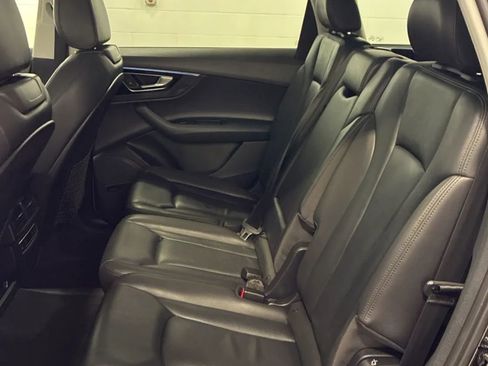 Used 2018 Audi Q7 3.0T Premium Plus w/ Premium Plus Package image 16