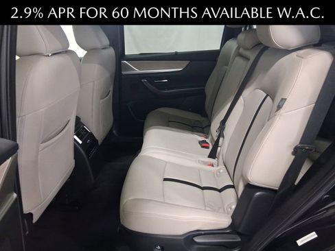 Certified 2024 MAZDA CX-90 3.3 Turbo w/ Preferred Plus AWD/4WD image 12