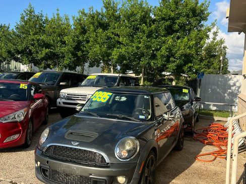 Used 2012 MINI Cooper S FWD image 2