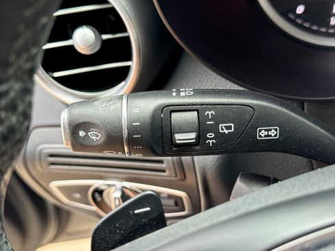 Used 2016 Mercedes-Benz GLC 300 4MATIC image 25