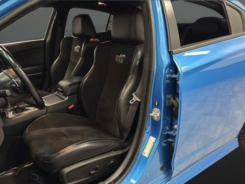 Used 2023 Dodge Charger Scat Pack w/ Plus Group RWD image 9