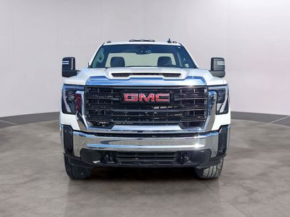 Used 2024 GMC Sierra 3500 Pro w/ Convenience Package