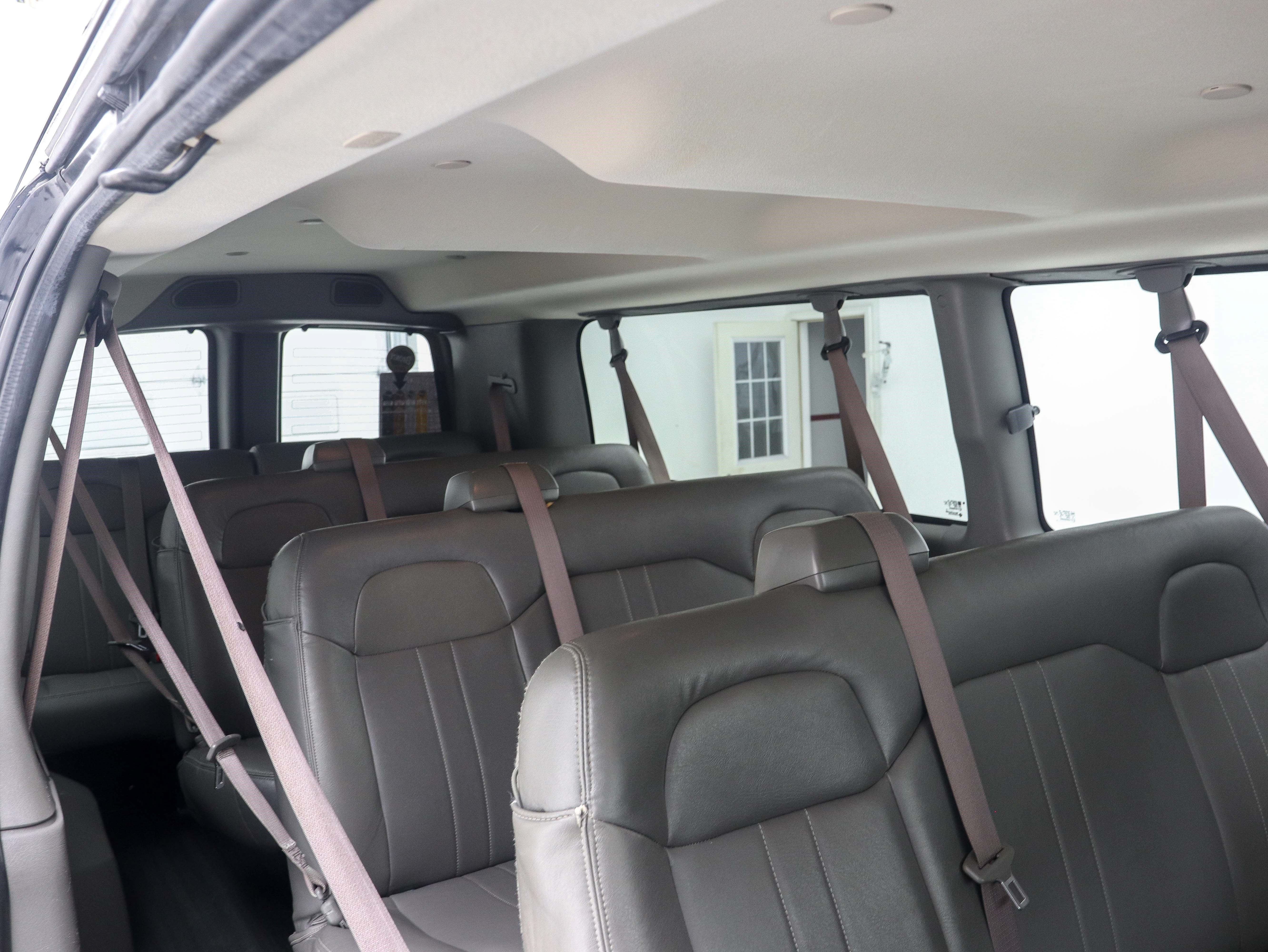 Used 2019 GMC Savana 3500 LS RWD image 12