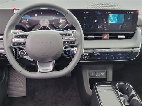 New 2026 Hyundai Ioniq 5 SE image 4