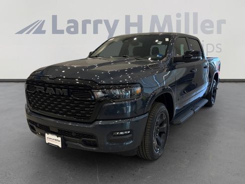 New 2026 RAM 1500 Big Horn AWD/4WD image 1