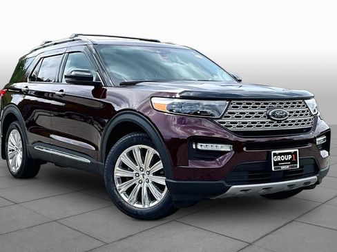 Certified 2022 Ford Explorer Limited w/ Equipment Group 301A AWD/4WD image 3